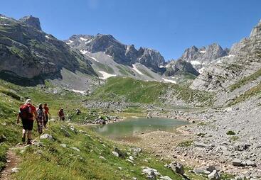 topic-tourism-and-sport-prokletije-montenegro-and-bjeshket-e-namuna-albania-c-boris-erg.jpg